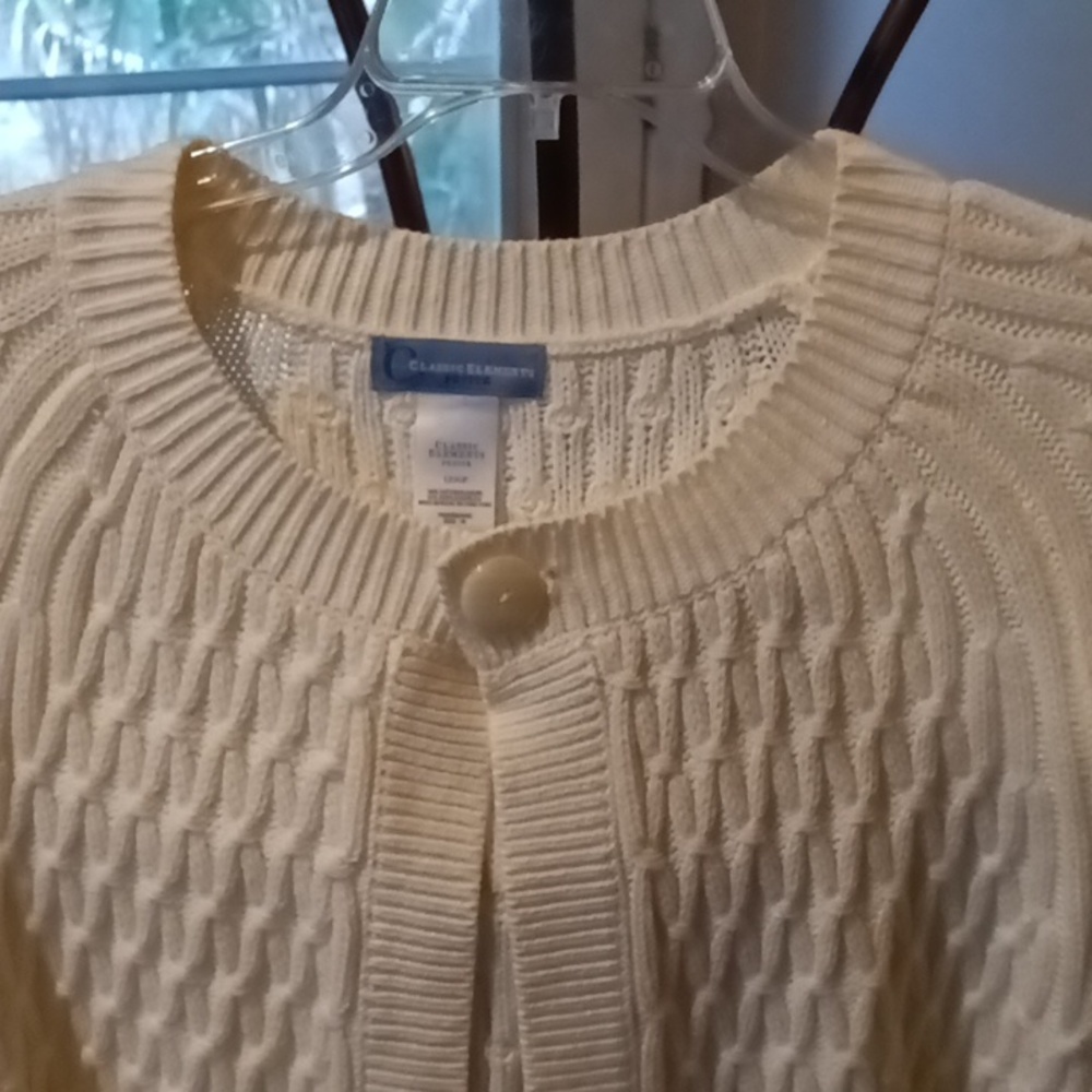 Classic Elements Beige/Bone Crocheted Cropped Swe… - image 2